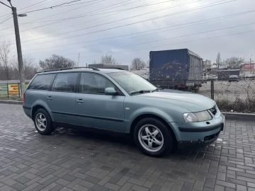 Авто Volkswagen Passat Sedan 1999 № 7081338