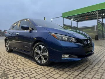 Авто Nissan Leaf 2010 № 7081370