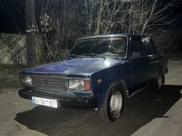 Авто ВАЗ 2107 1987 № 7084645