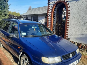 Авто Volkswagen Passat Cc 1994 № 7088969