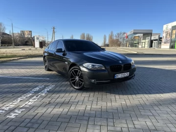 Авто BMW 5 Серия 2012 № 7089711