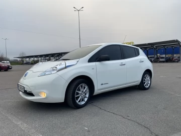 Авто Nissan Leaf 2015 № 7090061