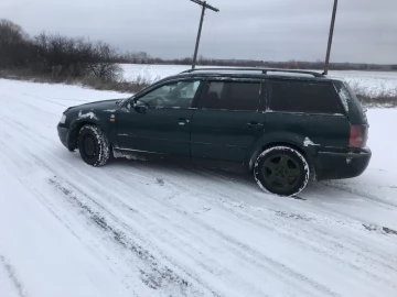 Авто Volkswagen Passat Hatchback 1999 № 7090687