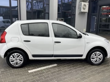 Авто Dacia Sandero 2012 № 7091747