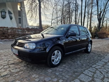 Авто Volkswagen Golf 2002 № 7094234