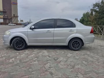 Авто Chevrolet Aveo 2008 № 7094356