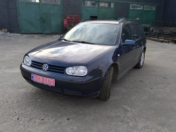 Авто Volkswagen Golf 2001 № 7095041