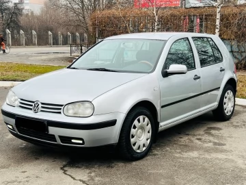 Авто Volkswagen Golf 2001 № 7095418