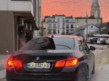 Авто BMW 5 Серия 2012 № 7095980