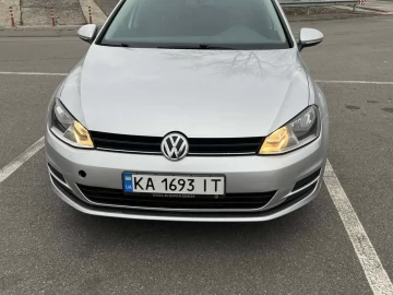 Авто Volkswagen Golf 2015 № 7096217