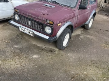 Авто ВАЗ 21121 1982 № 7099787