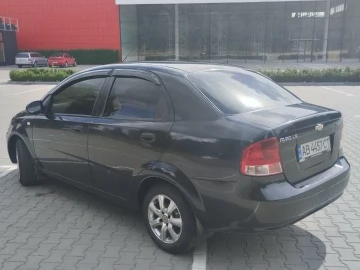 Авто Chevrolet Aveo 2005 № 7100456