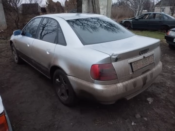 Авто Audi A4 1996 № 7100896