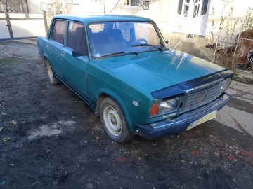 Авто ВАЗ 2107 2005 № 7101200