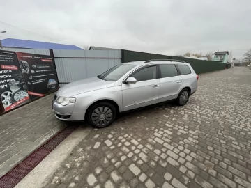 Авто Volkswagen Passat Variant 2006 № 7103286