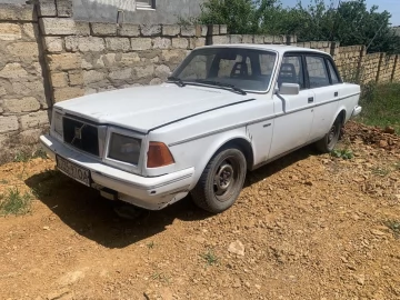 Авто Volvo 240 1989 № 7105503
