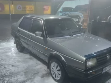 Авто Volkswagen Vento 1988 № 7106311