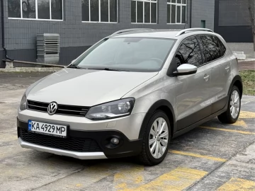 Авто Volkswagen Polo 2011 № 7117914