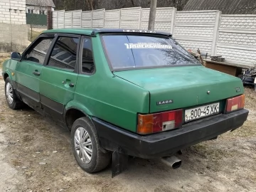 Авто ВАЗ 21099 1998 № 7125382