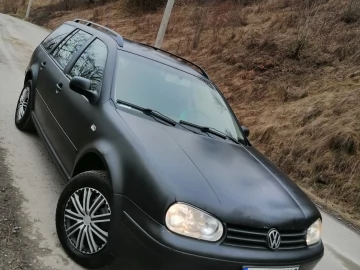 Авто Volkswagen Golf 2002 № 7136870