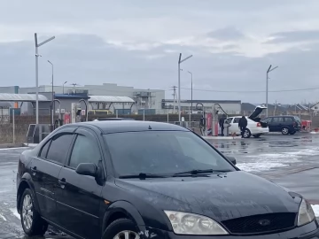 Авто Ford Mondeo 2002 № 7139181