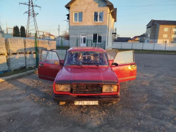 Авто ВАЗ 2107 1990 № 7150600