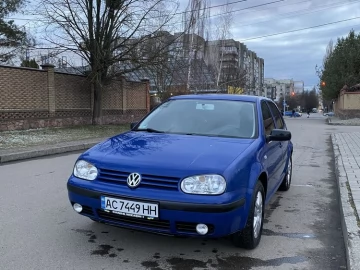 Авто Volkswagen Golf 2001 № 7151128