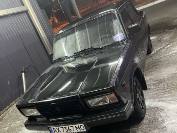 Авто ВАЗ 2107 1998 № 7152940