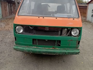 Авто Volkswagen Transporter 1990 № 7157293
