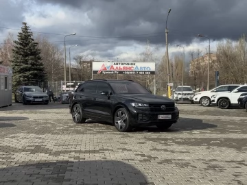 Авто Volkswagen Touareg 2024 № 7158719