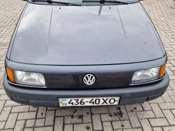 Авто Volkswagen Passat Sedan 1990 № 7158726