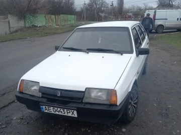 Авто ВАЗ 2109 1994 № 7159457