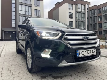 Авто Ford Escape 2019 № 7160515