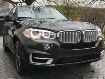 Авто BMW X5 2018 № 7161461