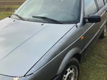 Авто Volkswagen Passat Sedan 1991 № 7165024