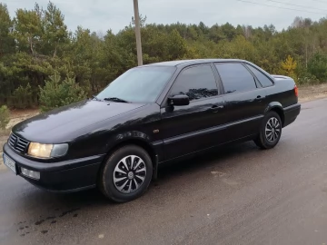 Авто Volkswagen Passat Sedan 1996 № 7169081