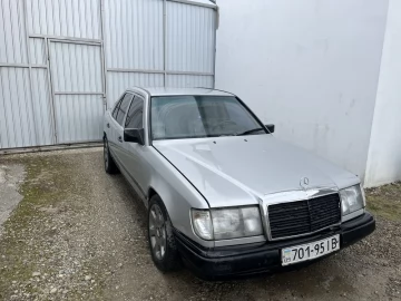 Авто Mercedes E Серия 1987 № 7169894