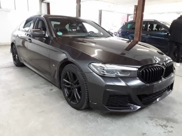 Авто BMW 5 Серия 2022 № 7171457