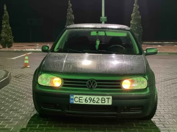 Авто Volkswagen Golf 2000 № 7173225