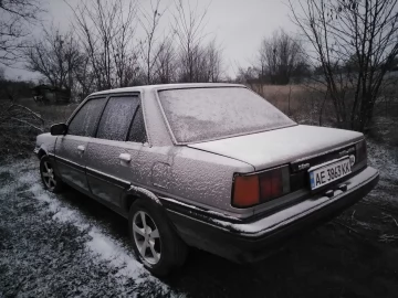 Авто Toyota Carina 1988 № 7175157