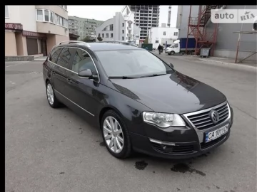 Авто Volkswagen Passat Variant 2010 № 7179080