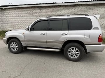 Авто Toyota Land Cruiser 100 2000 № 7182933