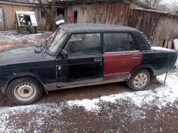 Авто ВАЗ 2105 1992 № 7186980