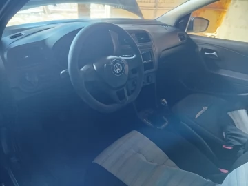 Авто Volkswagen Polo 2017 № 7186984
