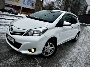 Авто Toyota Yaris 2012 № 7188887