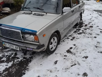 Авто ВАЗ 2107 2007 № 7191324