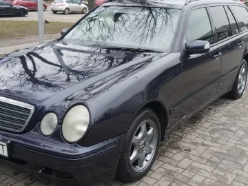 Авто Mercedes E Серия 2000 № 7191481