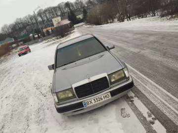 Авто Mercedes E Серия 1988 № 7192597