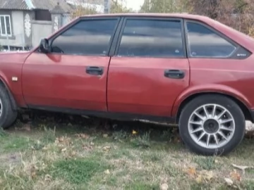 Авто  2141 1992 № 7192640