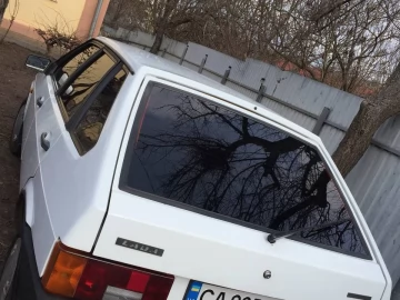 Авто ВАЗ 21093 1999 № 7194068